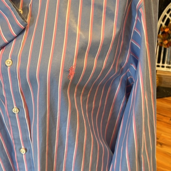Men’s Ralph Lauren Button down - Picture 2 of 5